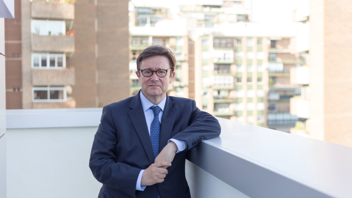 El Dr. Cervantes alerta del impacto del COVID19 en las mujeres