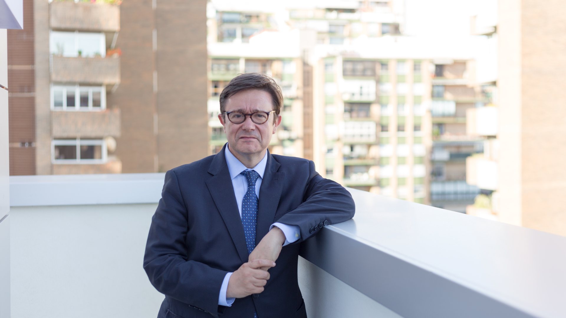 El Dr. Cervantes alerta del impacto del COVID19 en las mujeres