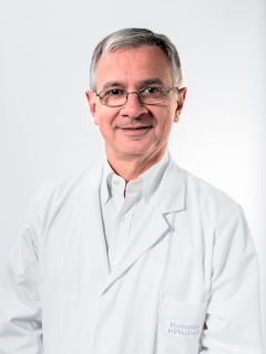 Dr. Juan R. Viña Ribes