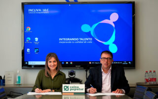 Firma convenio Caixa Popular